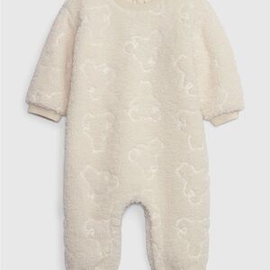 NEW WITH TAG Baby GAP Sherpa one piece outfit with bears, 12-18 month